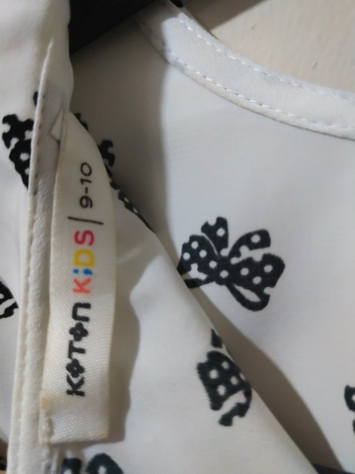 Uzun Kollu Beyaz Baskılı  Gömlek - Görsel 3