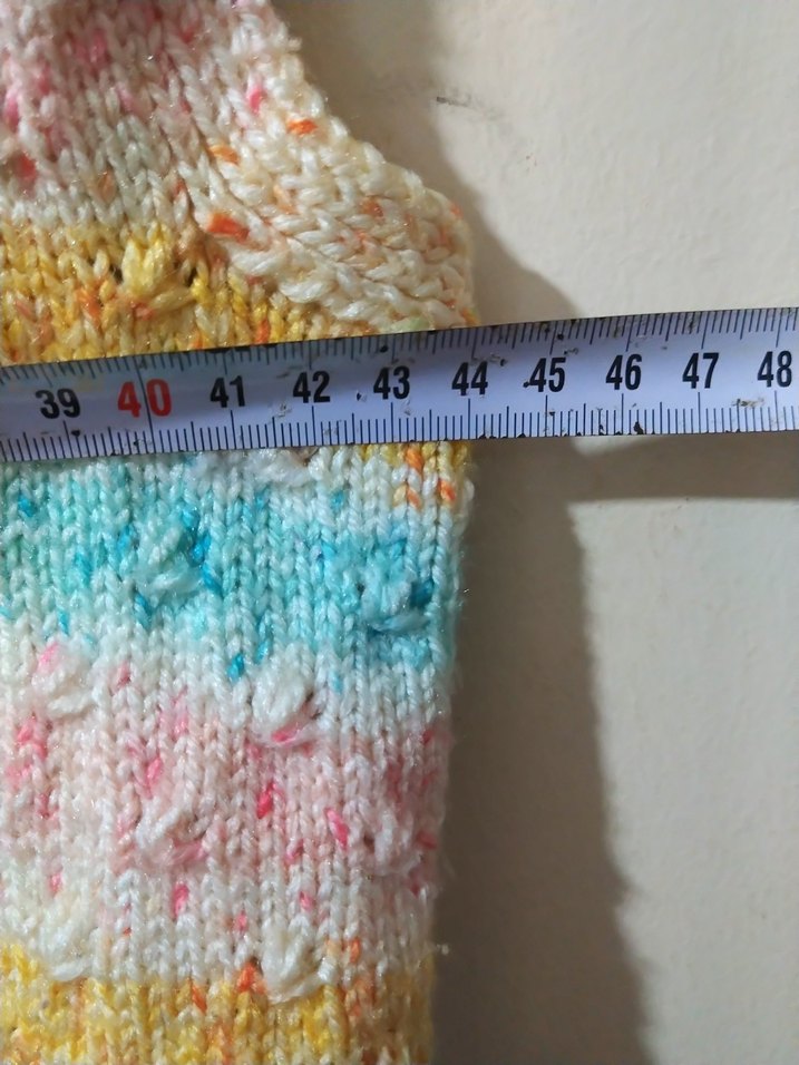 Kız Çocuk Renkli  El Örgüsü V Yaka Süveter - Görsel 3