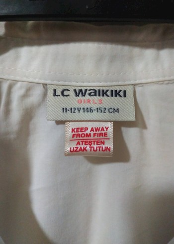 Düğmeli Beyaz Nakışlı Kolsuz Gömlek - Görsel 2