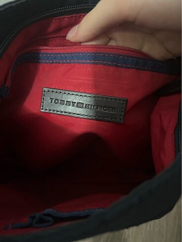 Tommy Hilfiger çanta