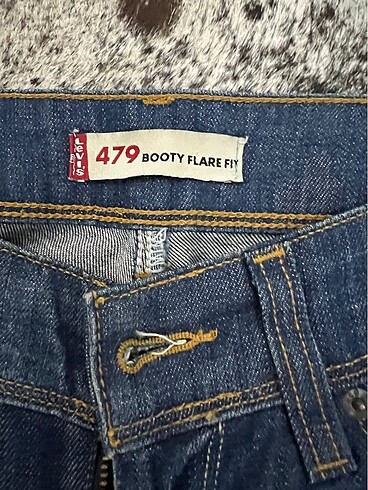Levis Levis kot