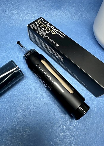 MAC Studio Fix Kapatıcı