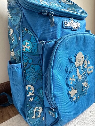 Smiggle okul çantası