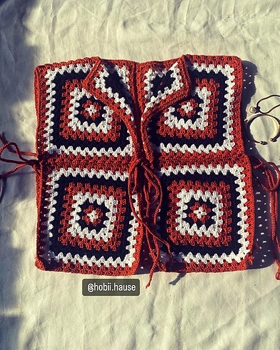 Motif yelek