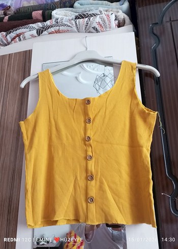 Sarı Düğmeli Kolsuz Keten Midi Bluz - Görsel 2