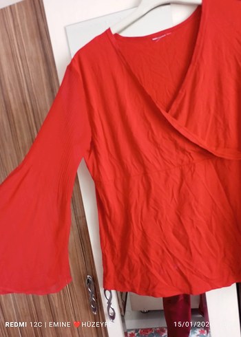 Kırmızı V Yakalı Uzun Kollu Keten Bluz - Görsel 2