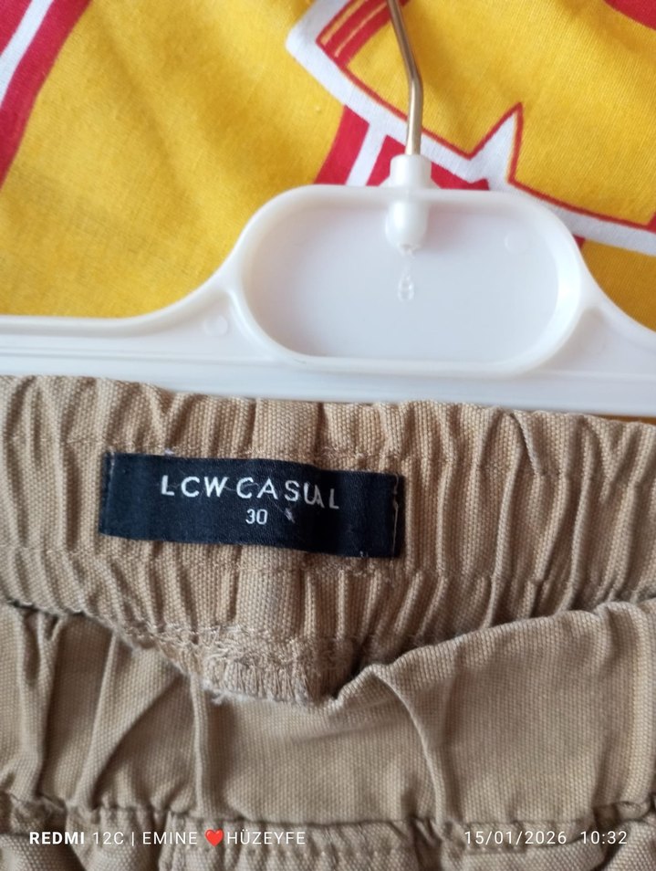 Bej Kadın Kemerli Bol Kesim Kumaş Pantolon - Görsel 4