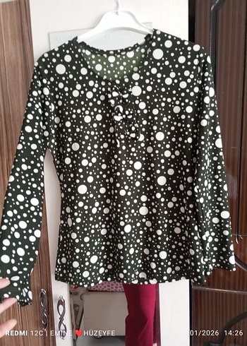 Yeşil Puantiyeli Uzun Kollu Salaş Bluz - Görsel 2