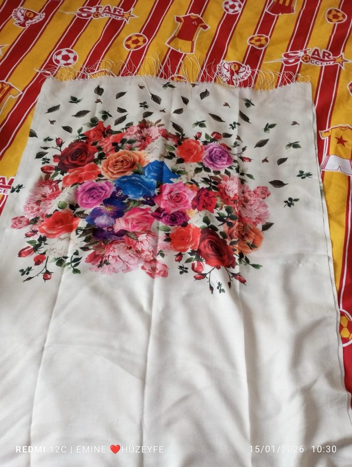 Çiçek Desenli Bohem Kadın şal - Görsel 2