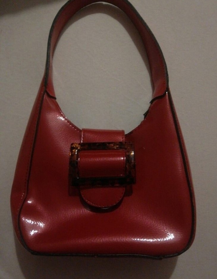 Kırmızı Parlak Deri Kadın Çantası - Görsel 5