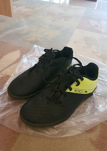 Decathlon Çocuk Halı Saha Ayakkabısı