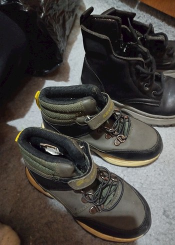 Gri Yılan Desenli Erkek Çocuk Botu - Görsel 2