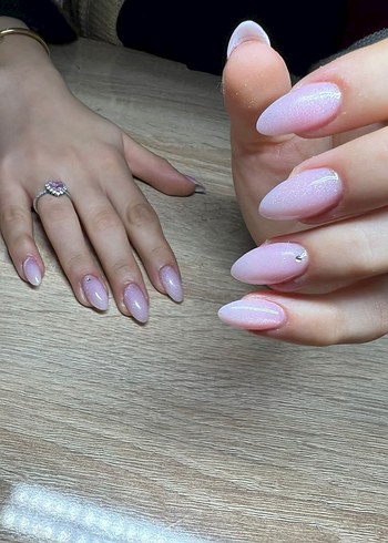 Kırmızı Renkli Canlı protez tırnak  tırnak Süslemeleri - Görsel 3