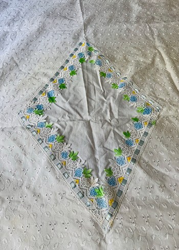 Nakışlı Güpürlü Beyaz bebek nevresim takımı - Görsel 3