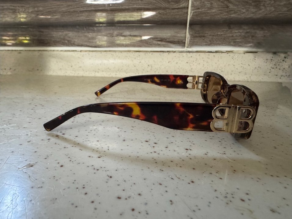 Klasik Kahverengi Şeffaf Kadın Güneş Gözlüğü - Görsel 2