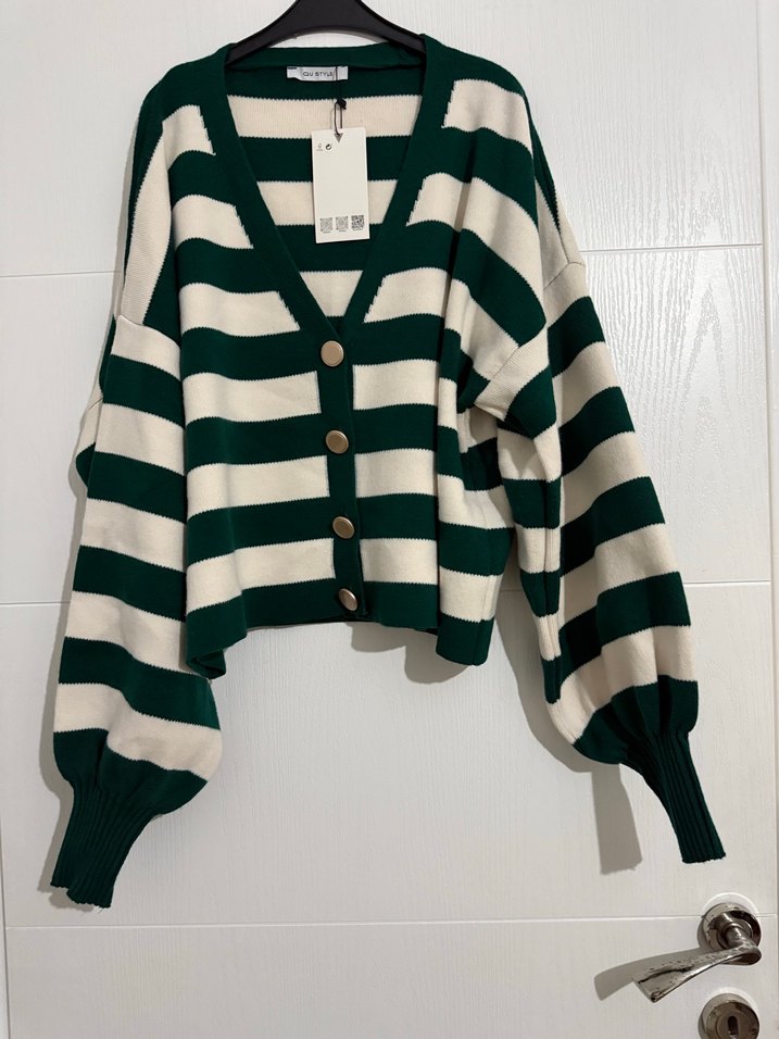 Çizgili V Yakalı Örgü salaş Hırka - Görsel 2