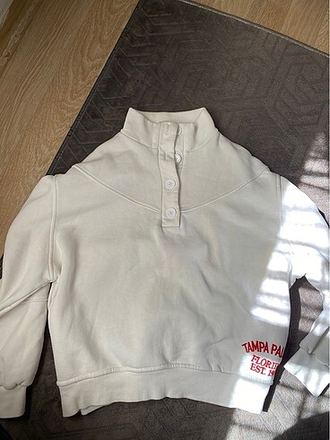beyaz sweatshirt