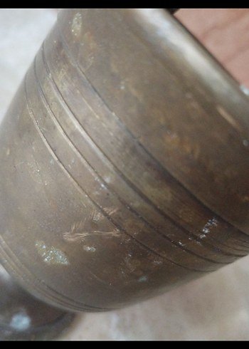 Beden Renk gold Renk Antika pirinç Havan iki kiloya yakın antika severlere