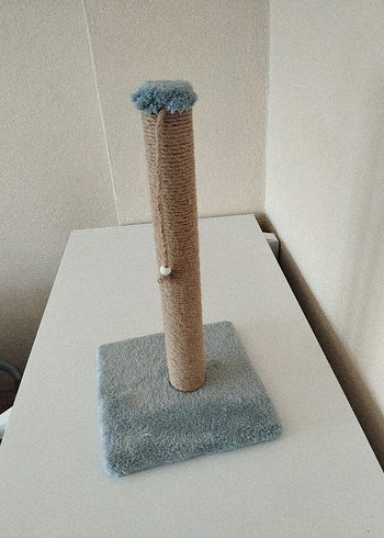 mavi Tüylü Kedi Tırmalama Tahtası