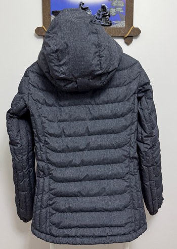 Peak Performance Kapüşonlu Kadın Şişme Mont - Görsel 4