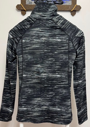 Under Armour Gri Yüksek Yakalı Fermuarlı Kadın Spor Üstü - Görsel 4