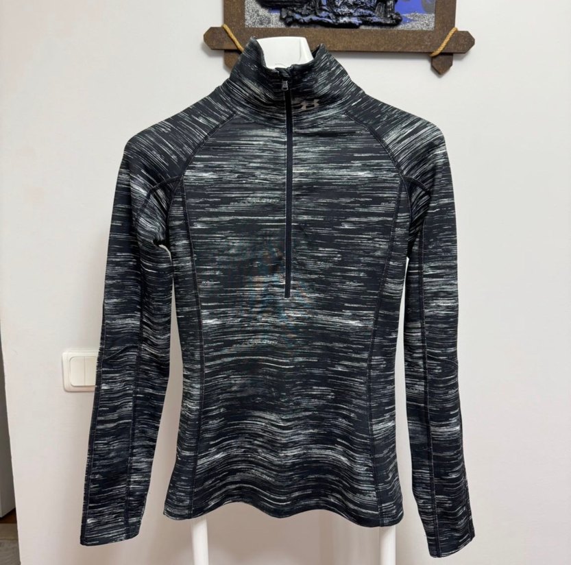 Under Armour Gri Yüksek Yakalı Fermuarlı Kadın Spor Üstü - Görsel 3