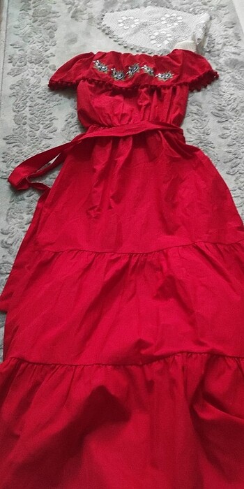 Poplin elbise Madonna yaka 