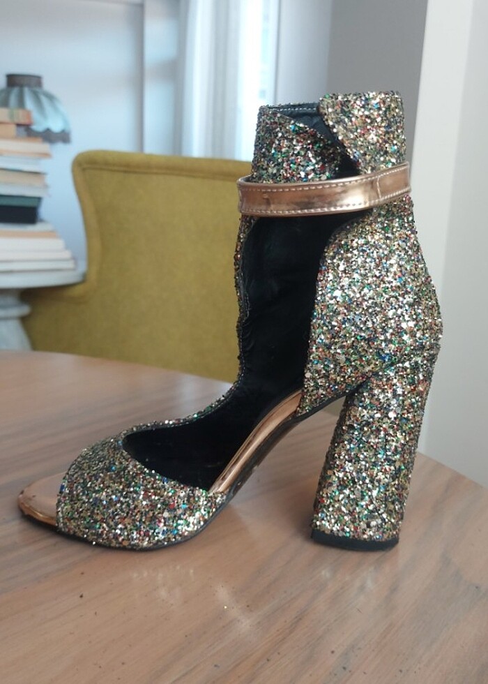 Bambi topuklu ayakkabı  - Görsel 3