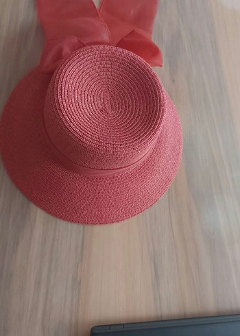 Fiyonk Detaylı Kadın Şapka - Görsel 3