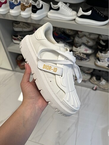 Dior sneakers