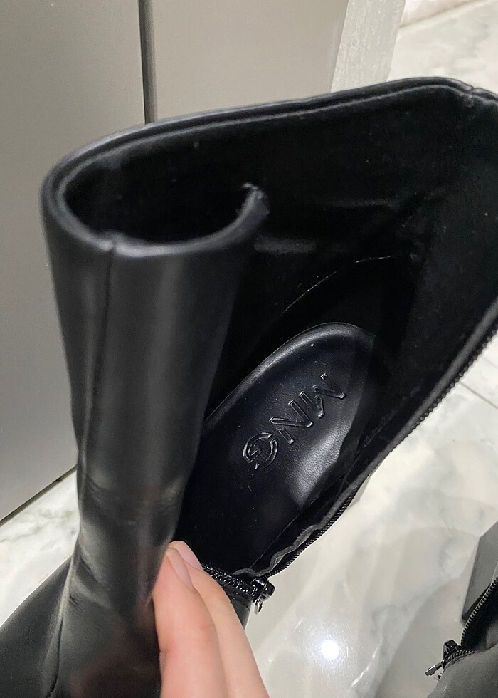 MANGO KARE BURUNLU BİLEKTE BOT - Görsel 4