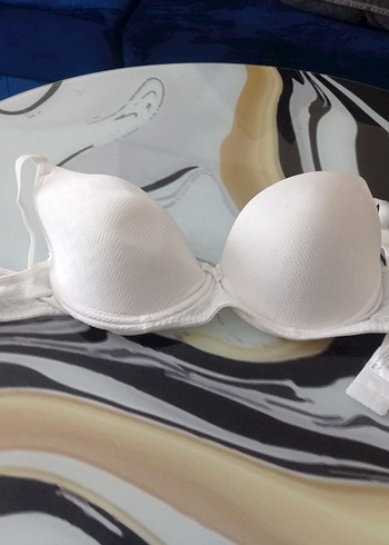 Beyaz Minimalist Midi Sütyen - Görsel 3