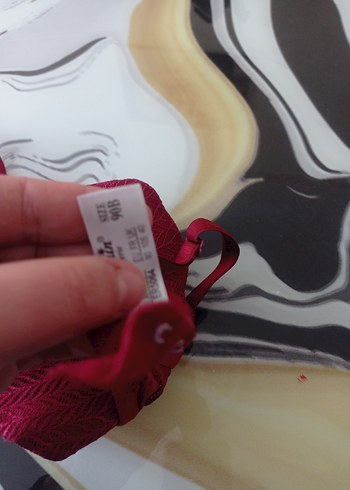 Beyaz Minimalist Midi Sütyen - Görsel 7