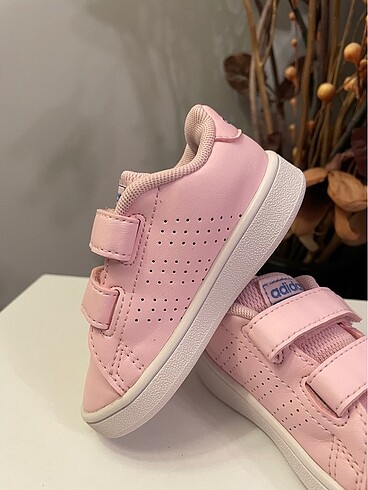 20 Beden pembe Renk Adidas Orijinal Çocuk Ayakkabısı ?????