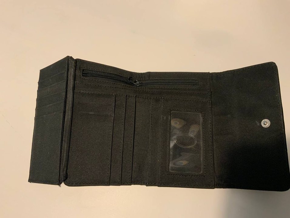 Klasik Siyah Deri Tokalı Kadın Cüzdanı - Görsel 4