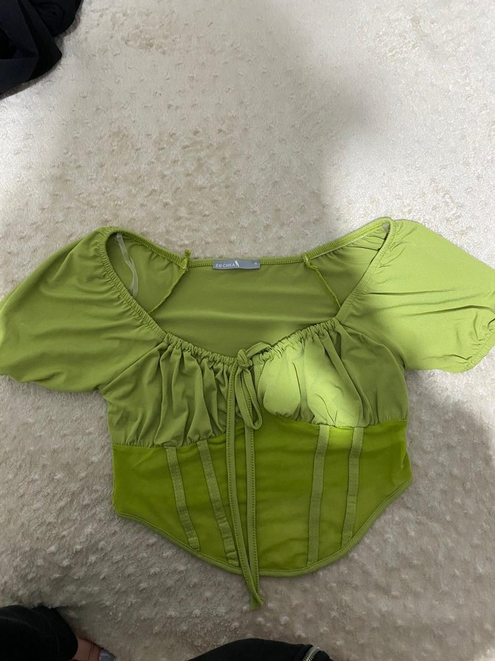 Parlak Yeşil Bebek Taşıma Slingi ZECHKAS - Görsel 3