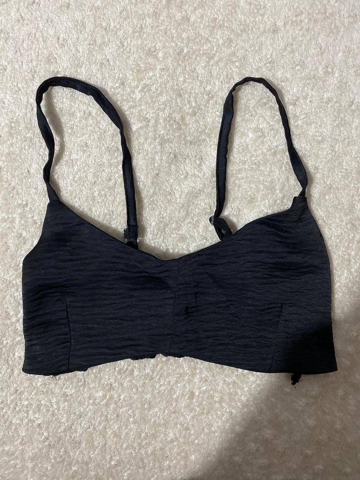 Siyah Fırfırlı Keten Askılı Bustiyer - Görsel 3