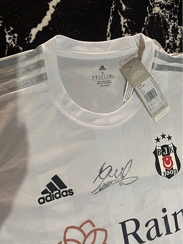 xl Beden Adidas imzalı Beşiktaş forması