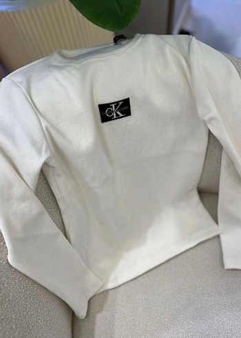 Uzun Kollu Beyaz Kadın Sweatshirt