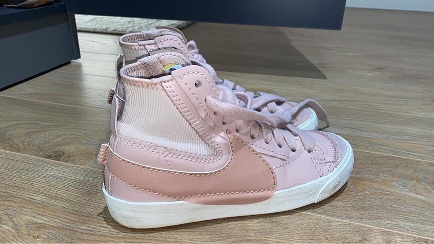 Nike jumbo