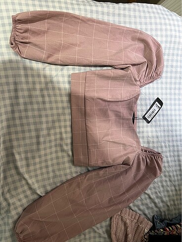 TY pembe crop - Görsel 4