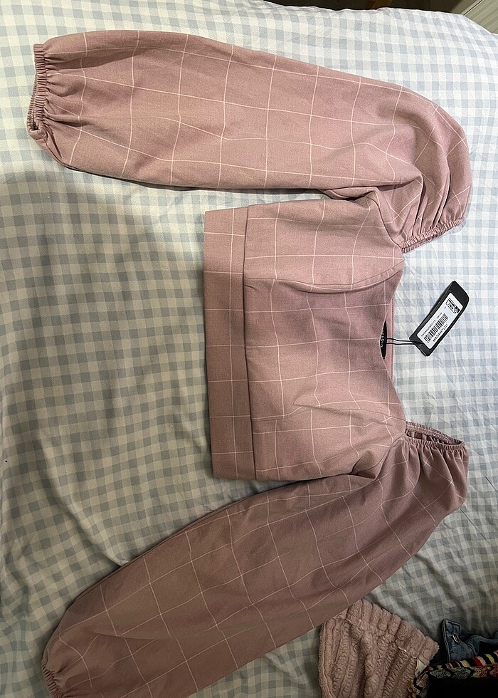 TY pembe crop - Görsel 4