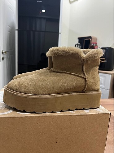 Oysho Ugg Bot - Görsel 5