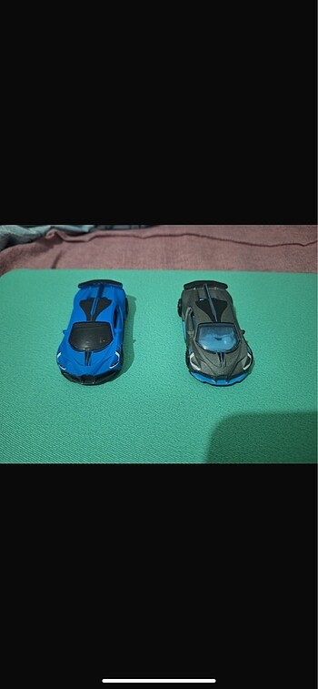 İkili matchbox bugatti lot