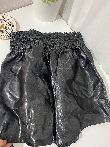 xxl Beden Box şortu