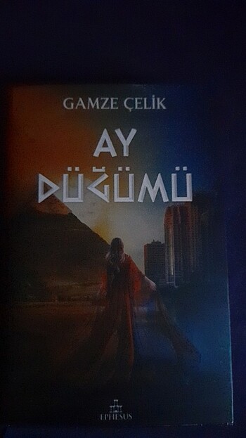 Ay Düğümü 1ci kitap ciltli.