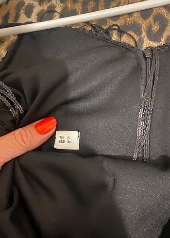 s Beden siyah Renk Siyah Püsküllü Straplez Mini Elbise