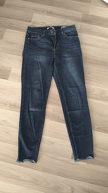 DeFacto jeans
