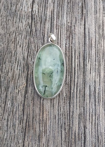 gümüş çerçeveli doğal pirinayt taşlı kolye - Görsel 2