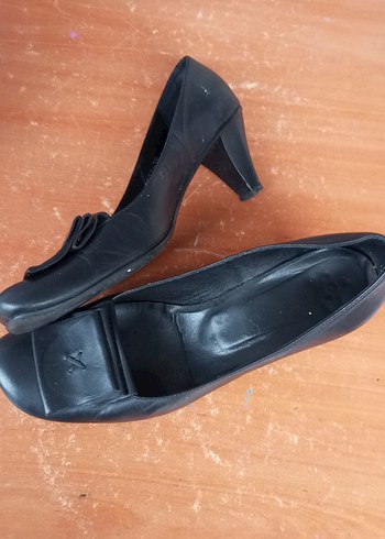 Kadın Siyah Topuklu Klasik Ayakkabı - Görsel 2